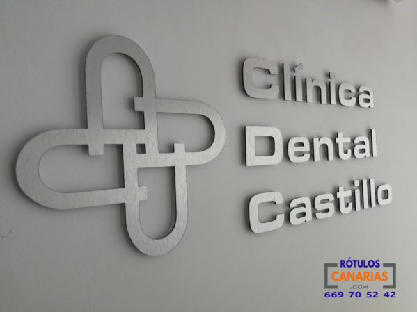 Letras Corpóreas en Tenerife - Metal (1)